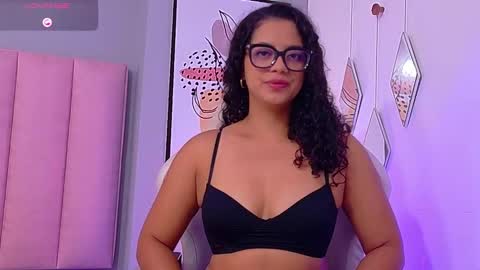 Camila online show from 10.17.25