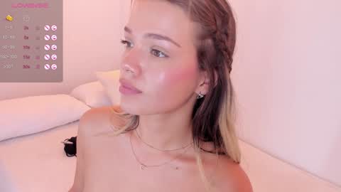 Snapshot of camilamonroee chatting on 12.03.24 Camila Monroee online show from 12.03.24