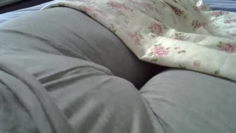 flash 50 tokens BIG CLIT  tits pussy. masturbation big clit 150 tokens fingers inside pussy 1000 tk  pump big clit 300 tk online show from 03.12.25