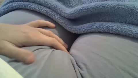 flash 50 tokens BIG CLIT  tits pussy. masturbation big clit 150 tokens fingers inside pussy 1000 tk  pump big clit 300 tk online show from 10.21.25