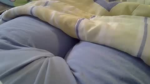 flash 50 tokens BIG CLIT  tits pussy. masturbation big clit 150 tokens fingers inside pussy 1000 tk  pump big clit 300 tk online show from 12.19.25