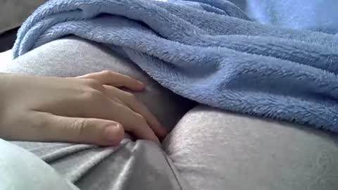 flash 50 tokens BIG CLIT  tits pussy. masturbation big clit 150 tokens fingers inside pussy 1000 tk  pump big clit 300 tk online show from 03.01.26