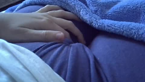 flash 50 tokens BIG CLIT  tits pussy. masturbation big clit 150 tokens fingers inside pussy 1000 tk  pump big clit 300 tk online show from 07.10.26