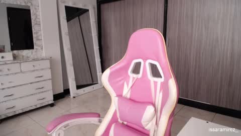 X IGcamiryan01 online show from 11.10.25