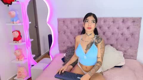 Camila Velour  online show from 05.25.26