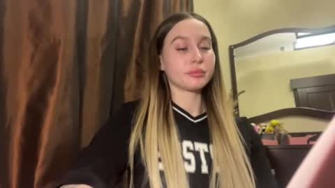 Miki online show from 03.17.26