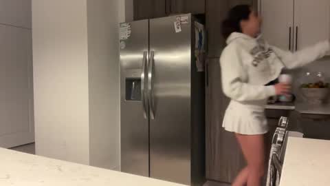 camiliakxoxo online show from 02.12.25