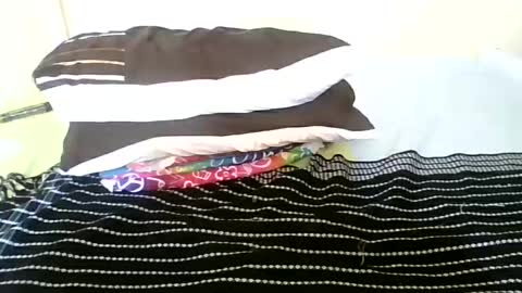 Snapshot of camilla15144 chatting on 01.18.25 camillla15 online show from 01.18.25