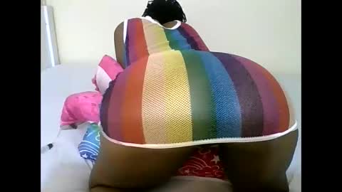 Snapshot of camilla15144 chatting on 01.29.25 camillla15 online show from 01.29.25