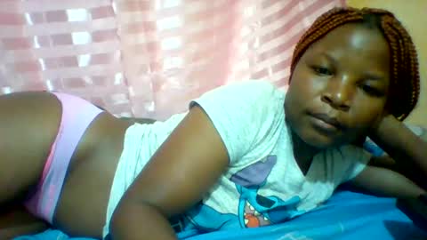 camillah_sweet online show from 04.22.26