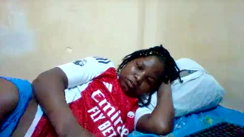 Snapshot of camillah_sweet chatting on 05.17.26 camillah_sweet online show from 05.17.26