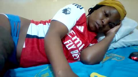 Snapshot of camillah_sweet chatting on 05.18.26 camillah_sweet online show from 05.18.26