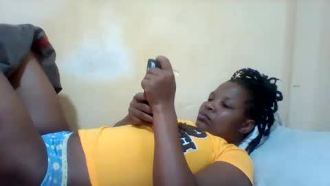 Snapshot of camillah_sweet chatting on 05.30.26 camillah_sweet online show from 05.30.26