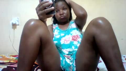 Snapshot of camillah_sweet chatting on 06.12.26 camillah_sweet online show from 06.12.26