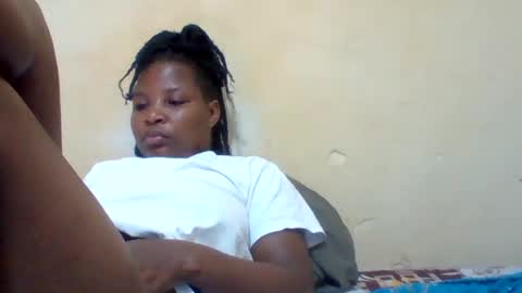 Snapshot of camillah_sweet chatting on 06.20.26 camillah_sweet online show from 06.20.26