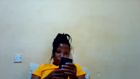 Snapshot of camillah_sweet chatting on 06.25.26 camillah_sweet online show from 06.25.26