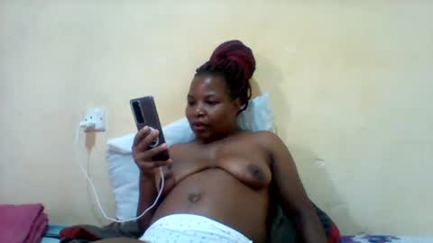 Snapshot of camillah_sweet chatting on 07.27.26 camillah_sweet online show from 07.27.26