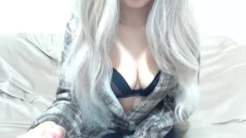 CamilleBunny online show from 02.17.26