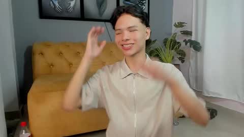 Snapshot of camillo_virgil chatting on 10.29.25 Camillo Virgil online show from 10.29.25