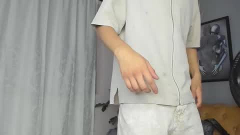 Snapshot of camillo_virgil chatting on 12.15.25 Camillo Virgil online show from 12.15.25