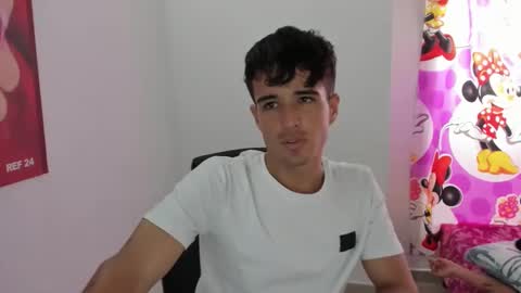 Snapshot of camilo887868 chatting on 10.28.25 camilo887868 online show from 10.28.25