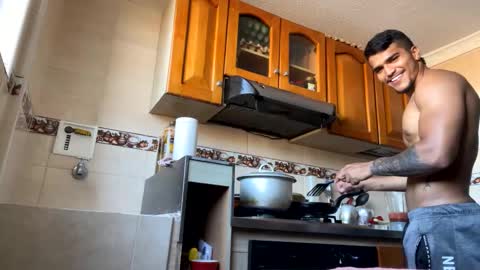 camilo_contre21 online show from 01.29.25