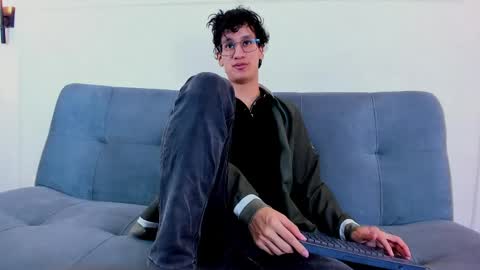 Camilo online show from 06.04.26