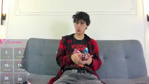 Snapshot of camilo_stark chatting on 06.30.26 Camilo online show from 06.30.26
