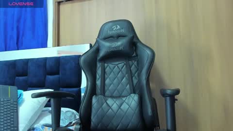 Snapshot of camilobass_ chatting on 01.31.25 Camilo Bass online show from 01.31.25