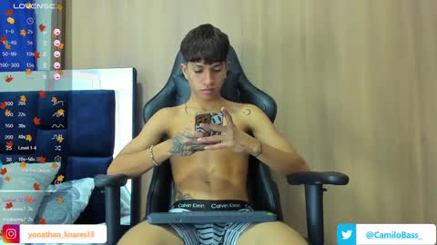 Snapshot of camilobass_ chatting on 03.01.25 Camilo Bass online show from 03.01.25