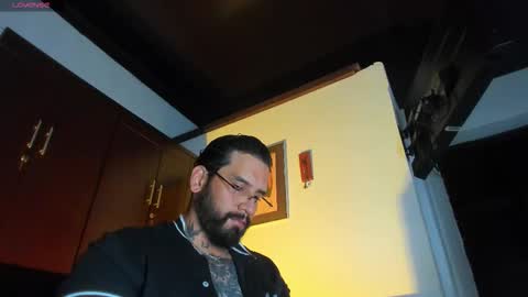 Snapshot of camilomayer chatting on 01.10.26 Camilo online show from 01.10.26