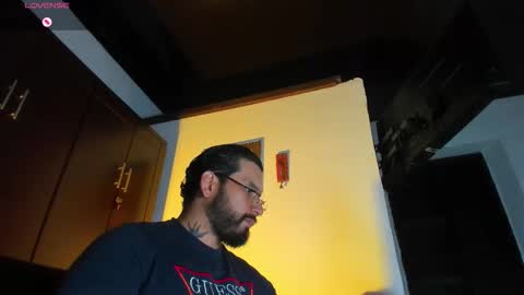 Snapshot of camilomayer chatting on 01.13.26 Camilo online show from 01.13.26