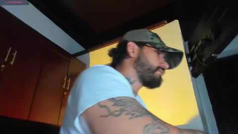 Snapshot of camilomayer chatting on 02.21.26 Camilo online show from 02.21.26