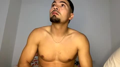 camilor_30 online show from 10.18.25