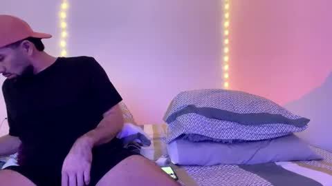 camilor_30 online show from 12.18.25