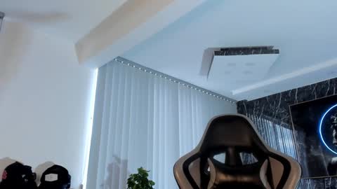 Camilo Watson online show from 01.26.25