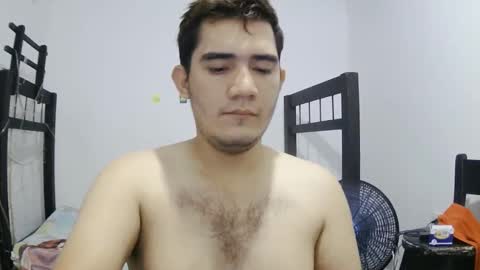 Snapshot of camilowhite_ chatting on 10.07.25 Camilowhite online show from 10.07.25