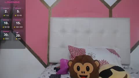 Snapshot of camitylor chatting on 06.13.26 CAMILA TYLOR online show from 06.13.26