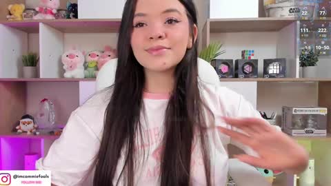 Snapshot of cammiefoalss chatting on 12.04.24 Lets reach 200 thumbs up online show from 12.04.24