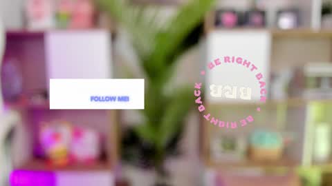 Snapshot of cammiefoalss chatting on 12.04.24 Lets reach 200 thumbs up online show from 12.04.24