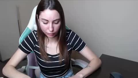 cammila horn online show from 12.18.25