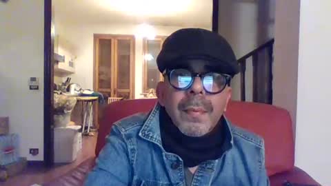 Snapshot of camomilla72 chatting on 03.09.25 Cristian online show from 03.09.25
