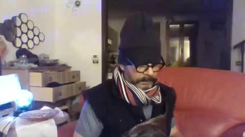 Snapshot of camomilla72 chatting on 10.06.25 Cristian online show from 10.06.25