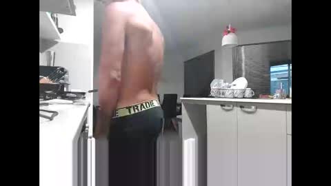 Snapshot of campbell696 chatting on 01.08.26 James81 online show from 01.08.26