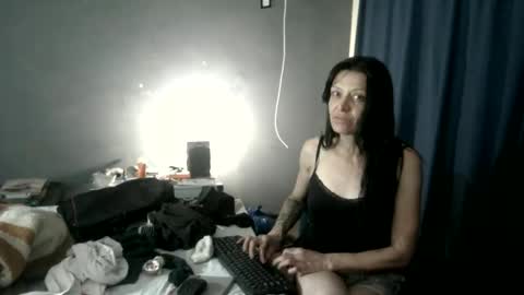 Snapshot of camren777 chatting on 02.18.26 Camren online show from 02.18.26