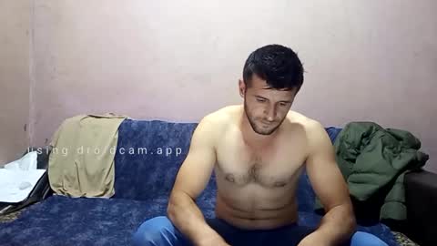 Snapshot of camshow22cm chatting on 11.26.25 FREMAN online show from 11.26.25