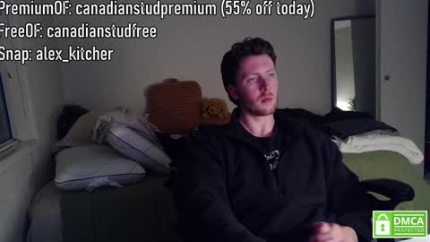 Snapshot of canadianstud18 chatting on 01.04.25 Devon online show from 01.04.25