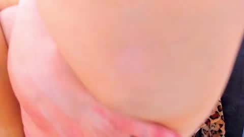 Snapshot of candela_collins chatting on 12.04.24 Candela online show from 12.04.24