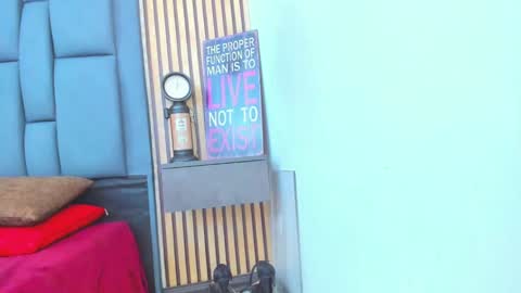 Snapshot of candela_collins chatting on 01.04.25 Candela online show from 01.04.25