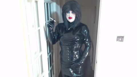 Snapshot of candi_smokes chatting on 12.13.24 candi smokes online show from 12.13.24